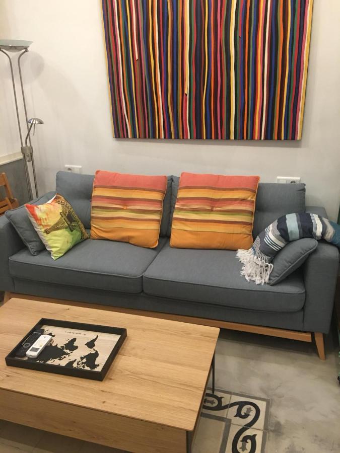 Loft Con Encanto En Pleno Centro De Malaga Apartment Luaran gambar